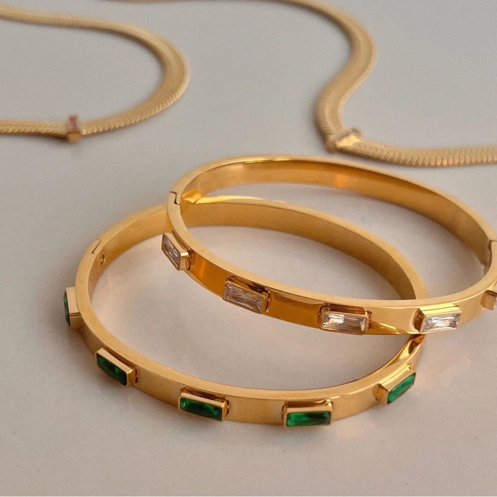 18K Gold Bangle Bracelet*High Gloss Finish*Simulated Diamond* Waterproof* - Picture 3 of 4